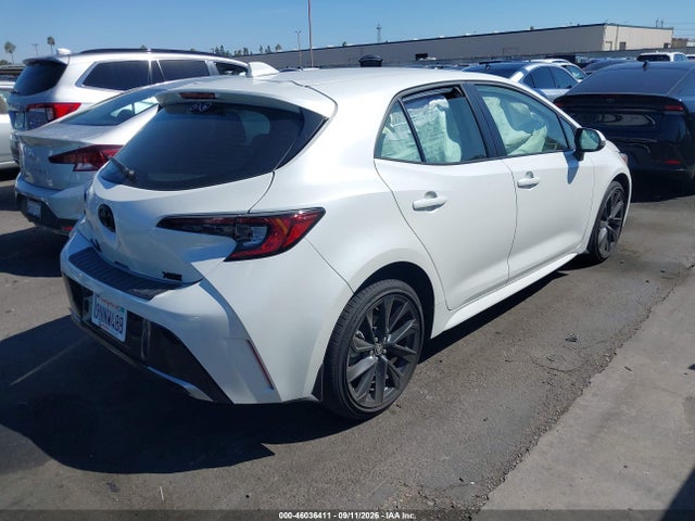 2025 TOYOTA COROLLA XSE 4