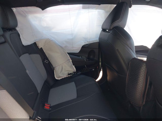 2025 TOYOTA COROLLA XSE 8