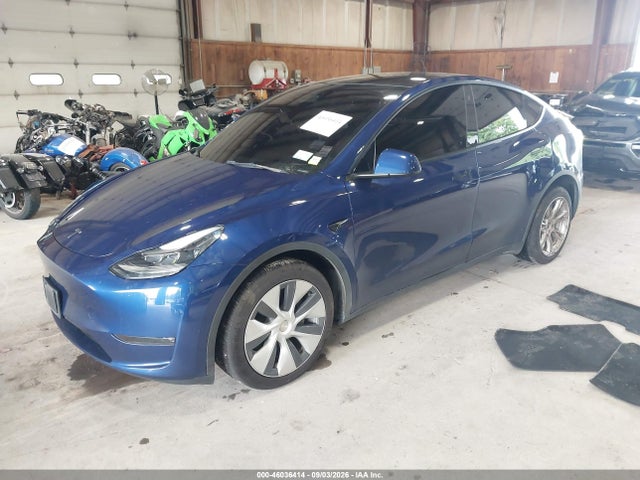 2023 TESLA MODEL Y AWD/LONG RANGE DUAL MOTOR ALL-WHEEL DRIVE 2