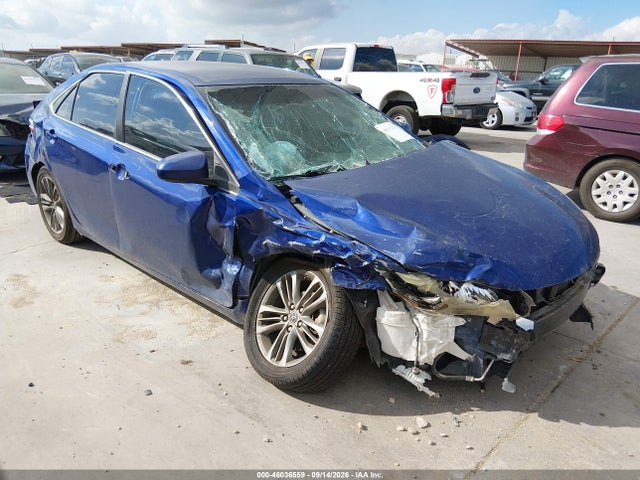 2016 TOYOTA CAMRY SE