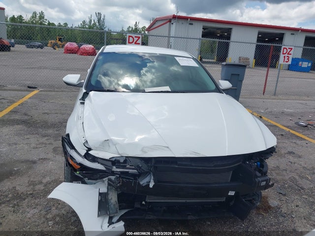 2024 HYUNDAI ELANTRA SEL 6