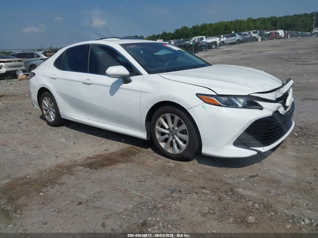 2018 TOYOTA CAMRY LE