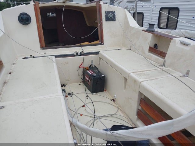 1985 HUNTER OTHER 8