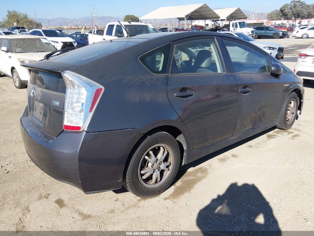 2010 Toyota PRIUS IV — фото 4