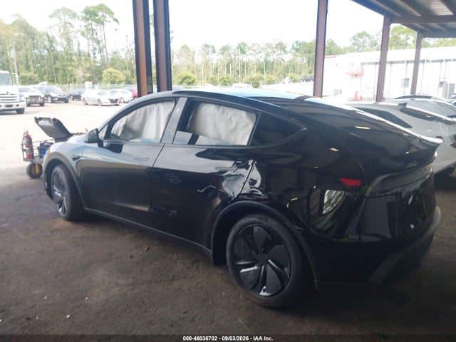 2026 TESLA MODEL Y PREMIUM REAR-WHEEL DRIVE/REAR-WHEEL DRIVE 3
