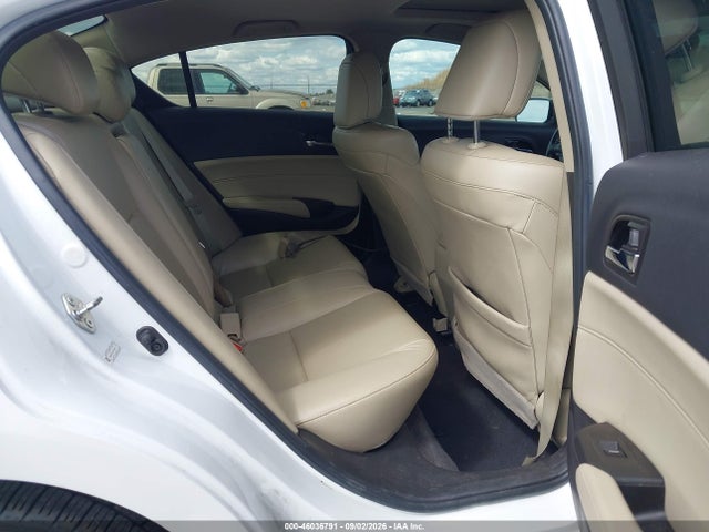صورة 8 لـ 2018 Acura ILX ACURAWATCH PLUS PACKAGE
