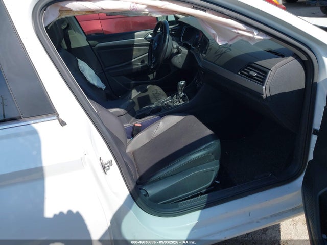 2019 VOLKSWAGEN JETTA 1.4T R-LINE/1.4T S/1.4T SE 4
