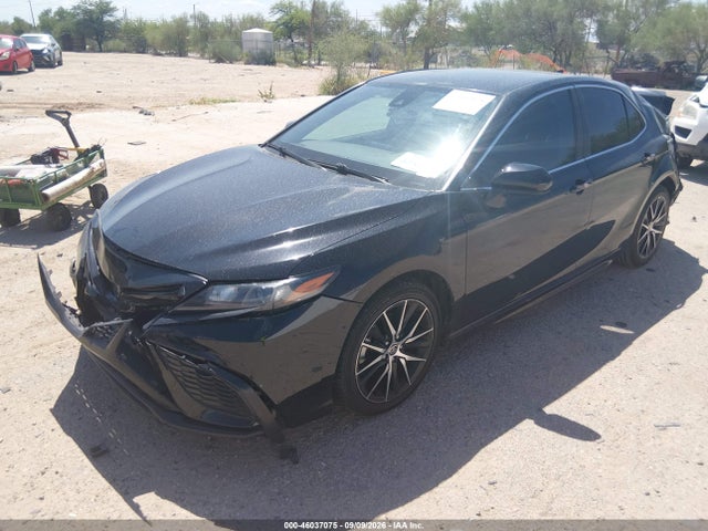 2021 TOYOTA CAMRY SE 2