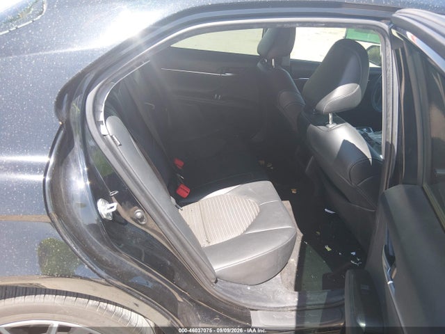 2021 TOYOTA CAMRY SE 8