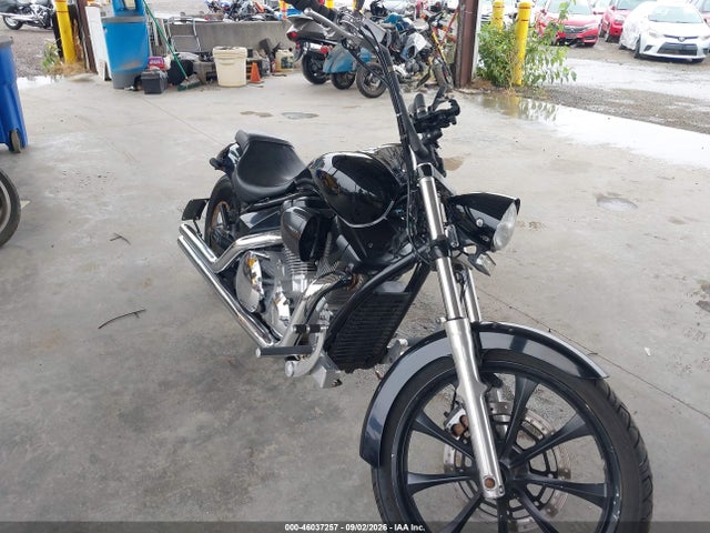 2010 HONDA VT1300 CS
