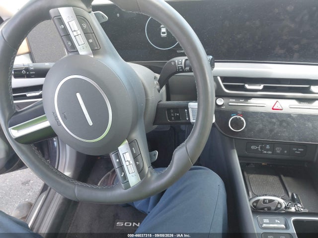 2025 HYUNDAI SONATA HYBRID LIMITED 11