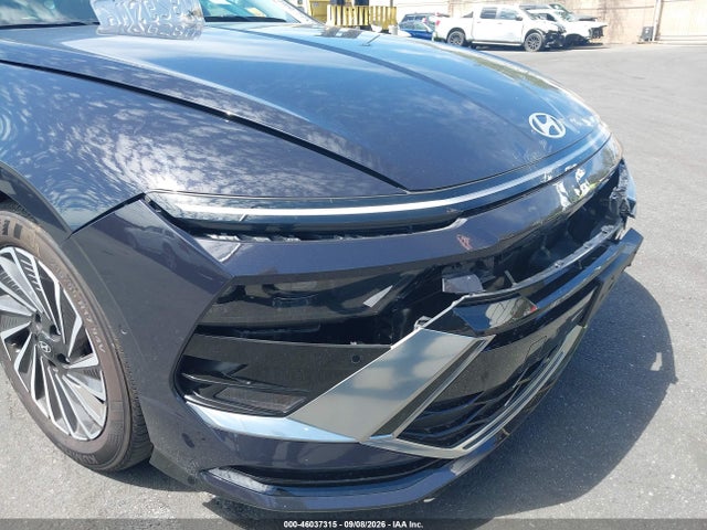 2025 HYUNDAI SONATA HYBRID LIMITED 17