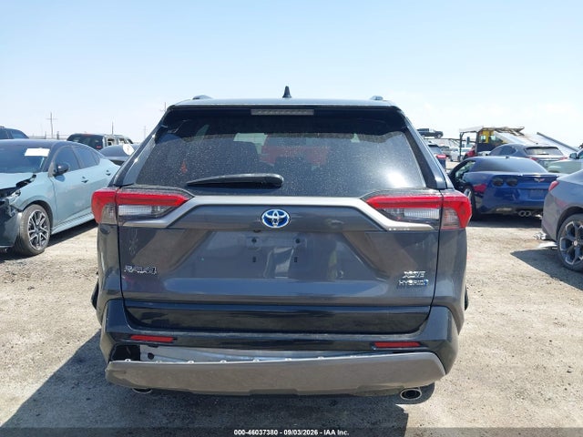 2019 TOYOTA RAV4 HYBRID XSE 17