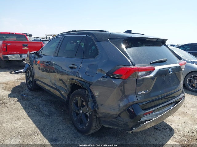 2019 TOYOTA RAV4 HYBRID XSE 3