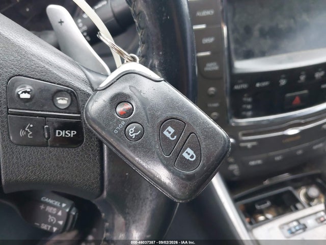 2010 Lexus IS 250 photo 11
