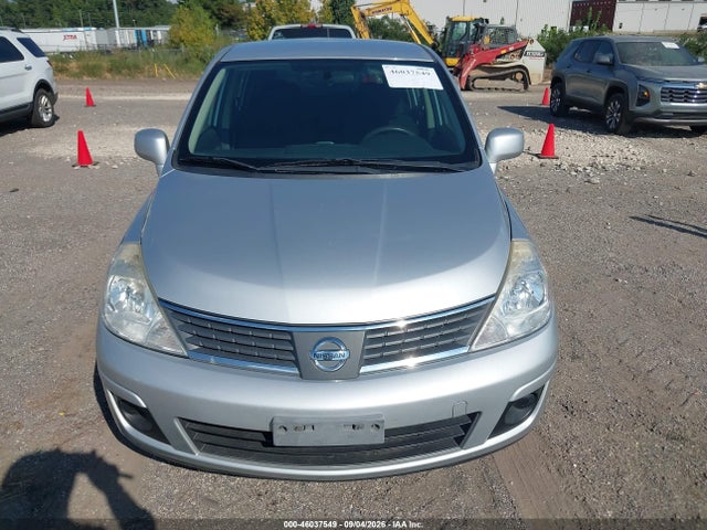 2009 Nissan VERSA 1.8S — фото 6