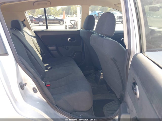 2009 Nissan VERSA 1.8S photo 8