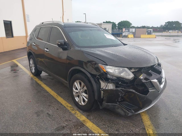 2015 NISSAN ROGUE SV