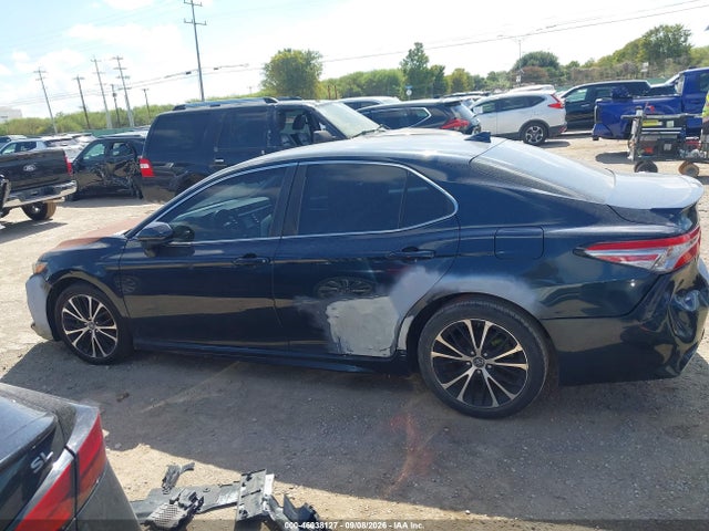 2019 TOYOTA CAMRY SE 15