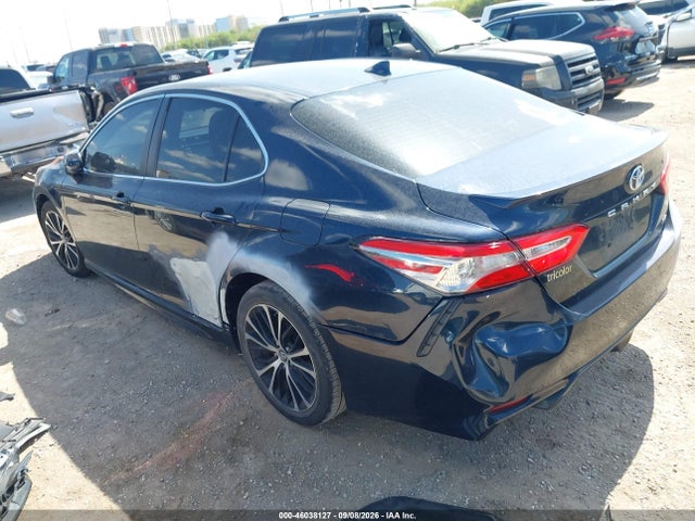 2019 TOYOTA CAMRY SE 3