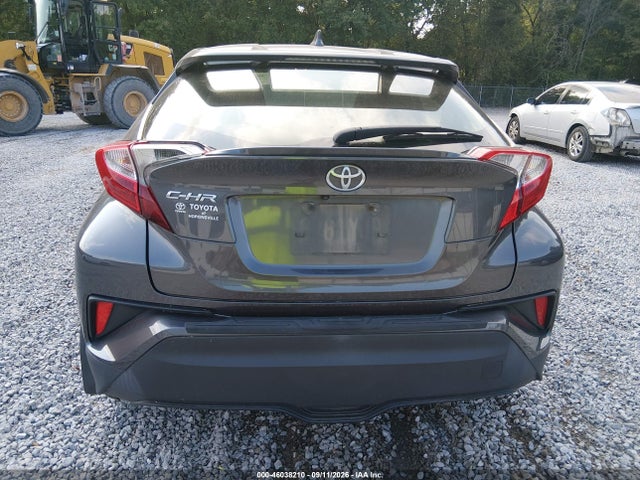 2018 TOYOTA C-HR XLE 16