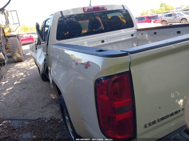 2017 Chevrolet COLORADO WT 照片 3
