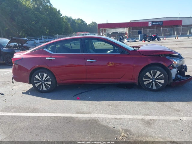2022 NISSAN ALTIMA SV INTELLIGENT AWD 13