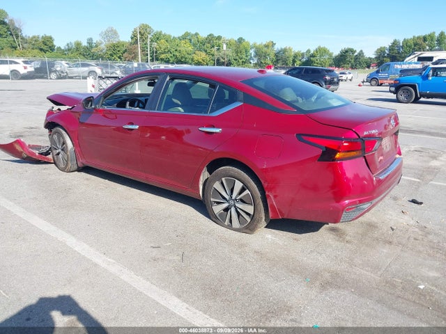 2022 NISSAN ALTIMA SV INTELLIGENT AWD 3