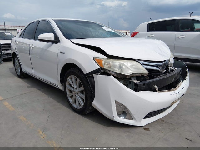2012 TOYOTA CAMRY XLE