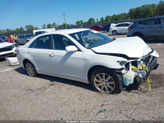 2009 TOYOTA CAMRY LE