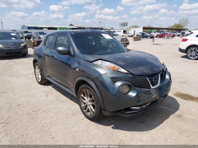 2014 NISSAN JUKE SL