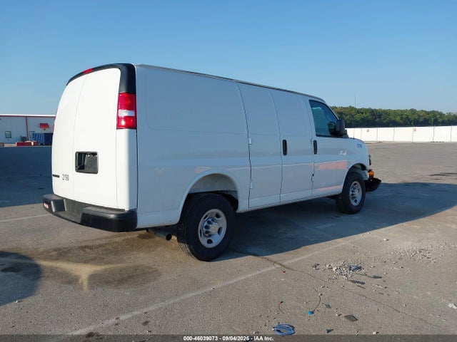2026 CHEVROLET EXPRESS CARGO 2500 REGULAR WHEELBASE, WT, RWD 4