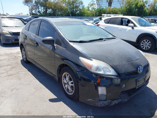 2010 TOYOTA PRIUS III