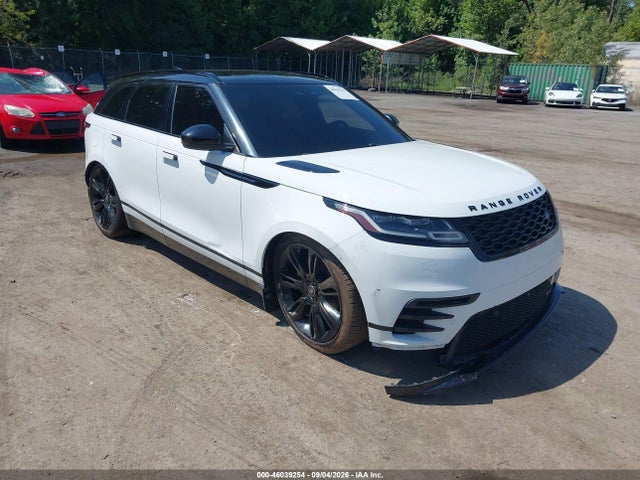 2022 Land Rover Range Rover Velar P250 R-Dynamic S
