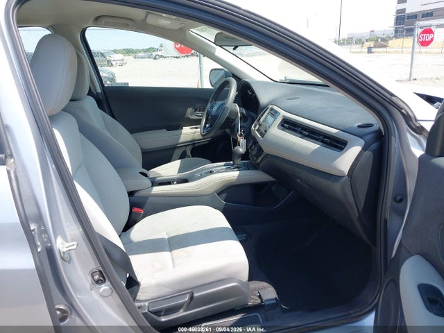 2019 HONDA HR-V LX 5