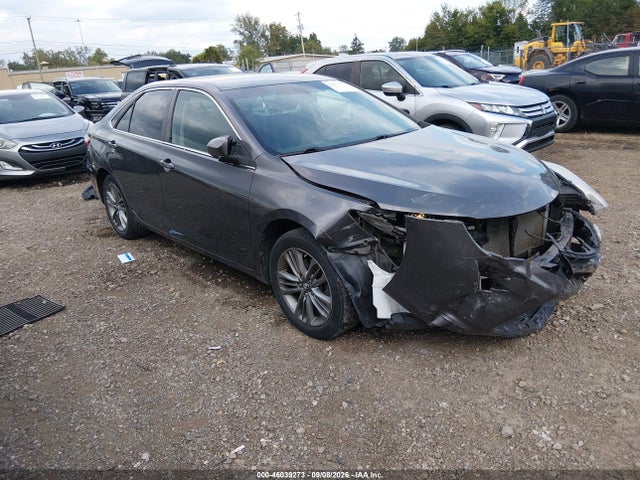 2017 TOYOTA CAMRY SE