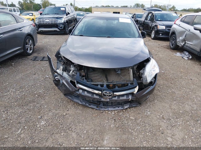 2017 TOYOTA CAMRY SE 6