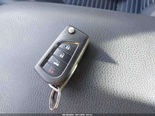 2022 TOYOTA CAMRY SE 11