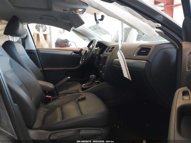 2017 VOLKSWAGEN JETTA 1.4T SE 5