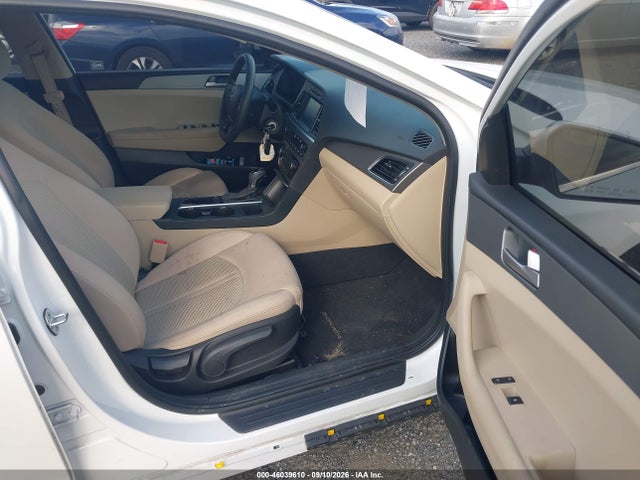 2017 HYUNDAI SONATA SE 5