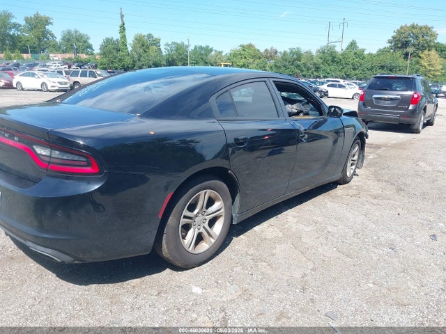 2017 DODGE CHARGER SE RWD 4