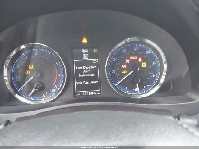 2019 TOYOTA COROLLA SE 7