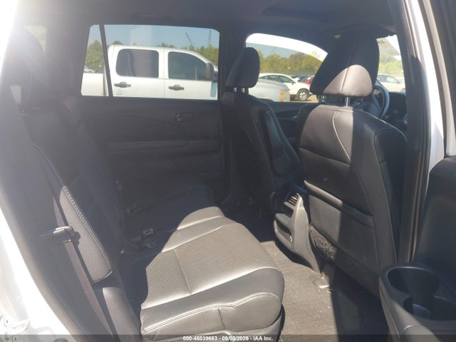 2023 HONDA PASSPORT AWD EX-L 8