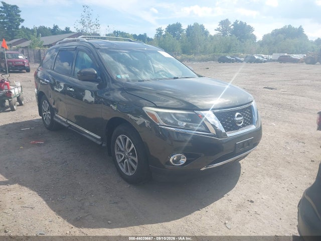 2015 NISSAN PATHFINDE SL
