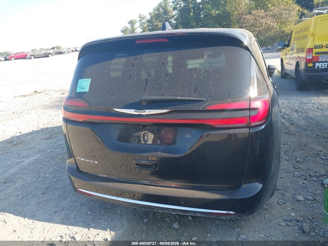 2026 CHRYSLER PACIFICA SELECT 16