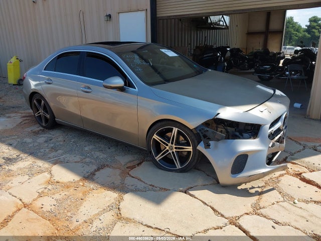 2019 MERCEDES-BENZ A 4MATIC