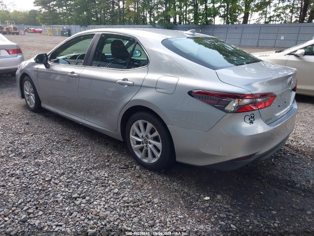 2023 TOYOTA CAMRY LE 3