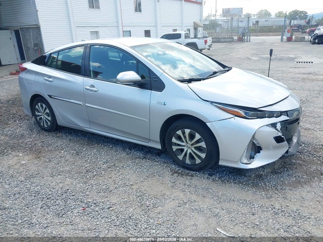 2021 TOYOTA PRIUS LE