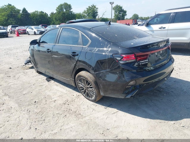 2023 KIA FORTE GT-LINE 3