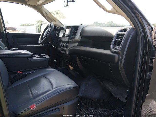 2019 RAM 3500 TRADESMAN 5